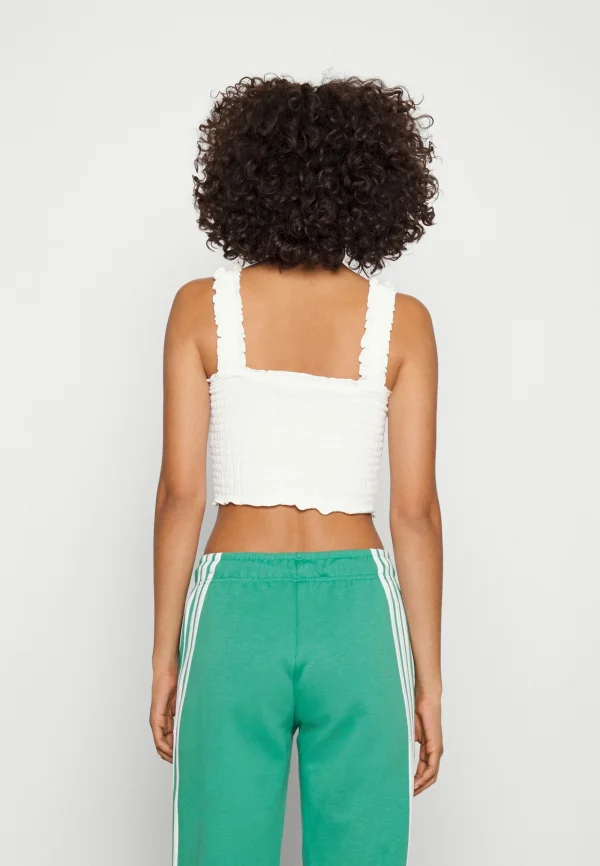 à prix réduits Vero Moda Vmmedosiabel Crop – Débardeur – Snow White 4