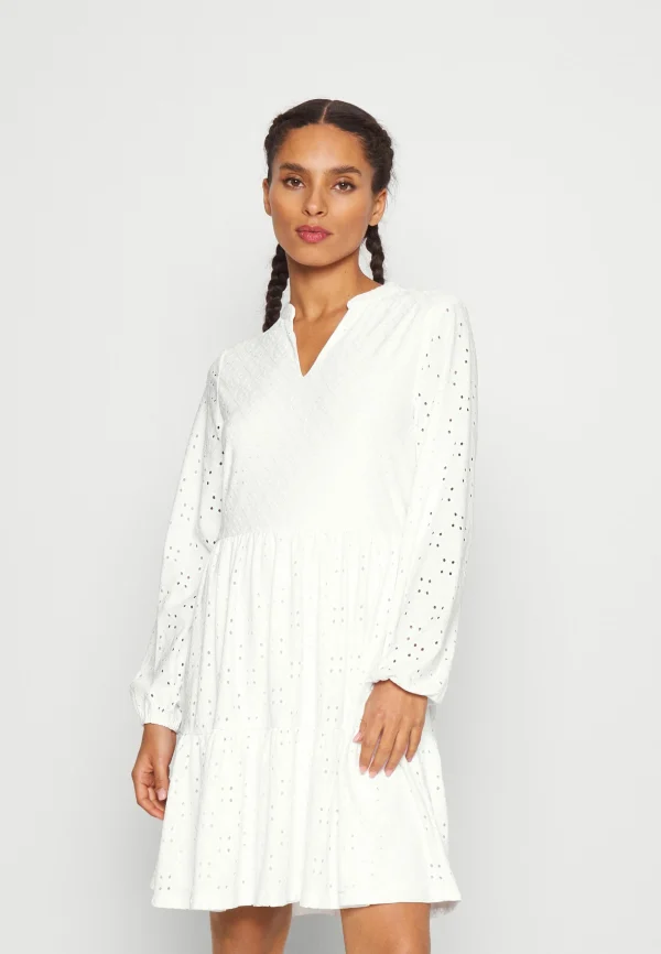 Vila Petite Vikawa Dress – Robe De Jour – Optical Snow prix abordable 1