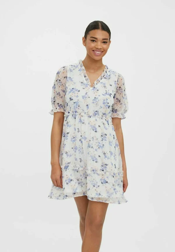 qualité supérieure Vero Moda Robe De Jour – Snow White 1