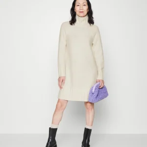 Banana Republic Tneck Finnley Mini – Robe Pull – Snow Day Promotio de vente 9