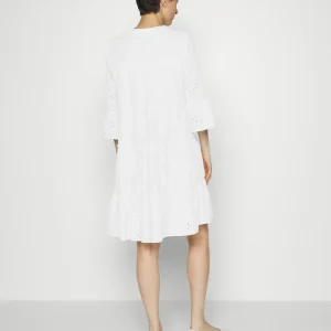 Vero Moda Tall Vmdicthe Embrodery Tunic – Robe De Jour – Snow White économies garanties 8