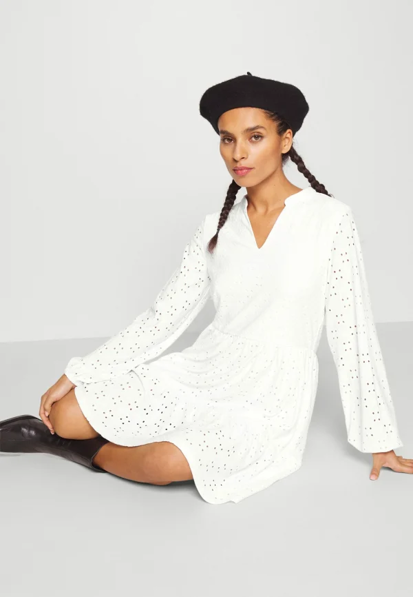 Vila Petite Vikawa Dress – Robe De Jour – Optical Snow prix abordable 5